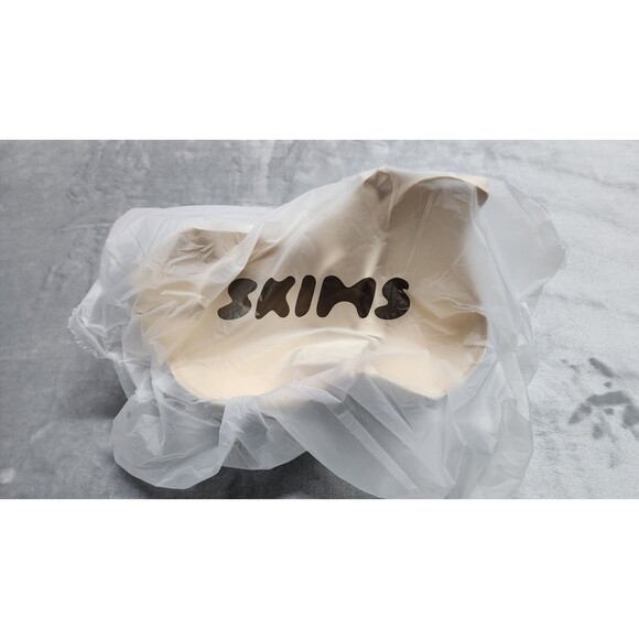 Skims 42DD Sand Beige Ultimate Push Up Balconette Bra Ba-BAL-5486W NWOT - Picture 6 of 6